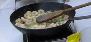 shrimp in pan